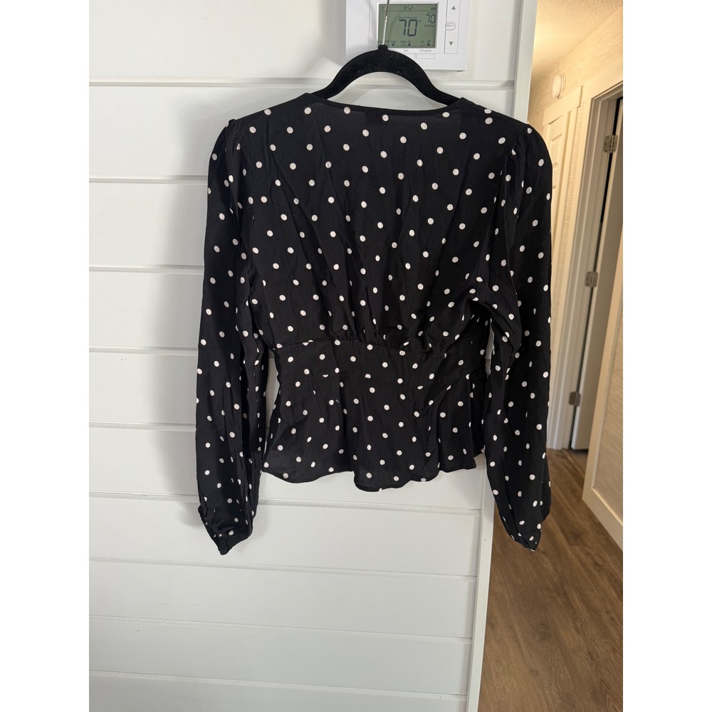 Aritzia Wilfred Black White Polka Dot Prairie Blouse XS V-Neck Bishop Sleeve - Picture 7 of 7